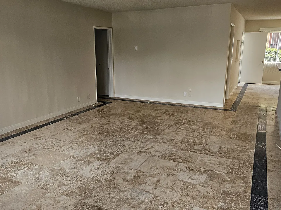 Main Apartment - View from Entrance