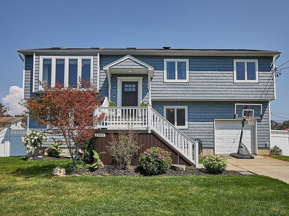 1st image of 2585 Seminole Ave