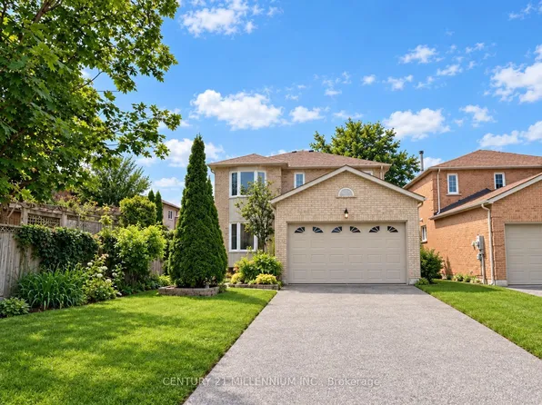 6 Carruthers Cres, Barrie, ON L4M 6A5