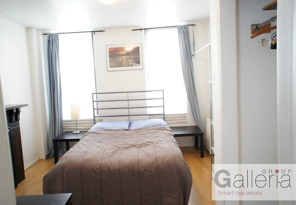 2nd image of 213 W 28th St APT 04