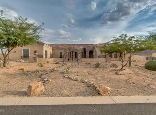 5631 W Creekside Ln, San Tan Valley, AZ 85142