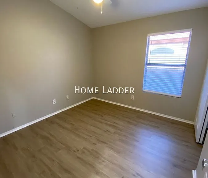 4723 E Weaver Rd — Photo 17