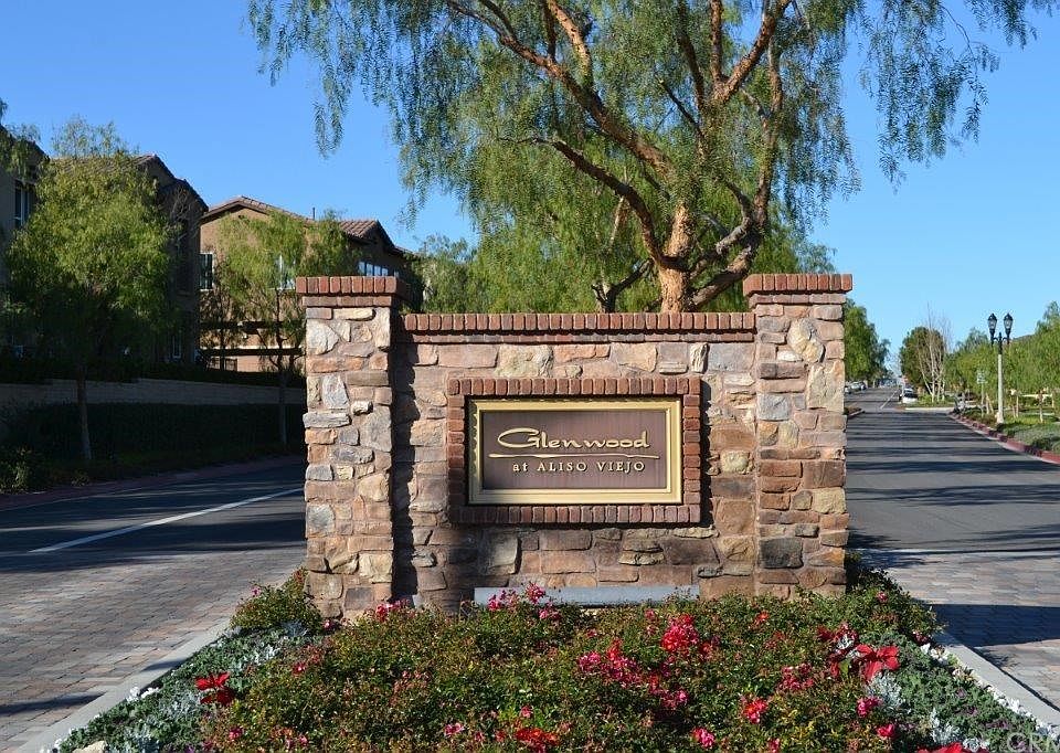 1st image of 47 Playa Cir