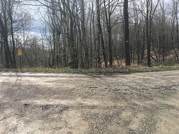 5th image of 1554 Township Road 333 SE
