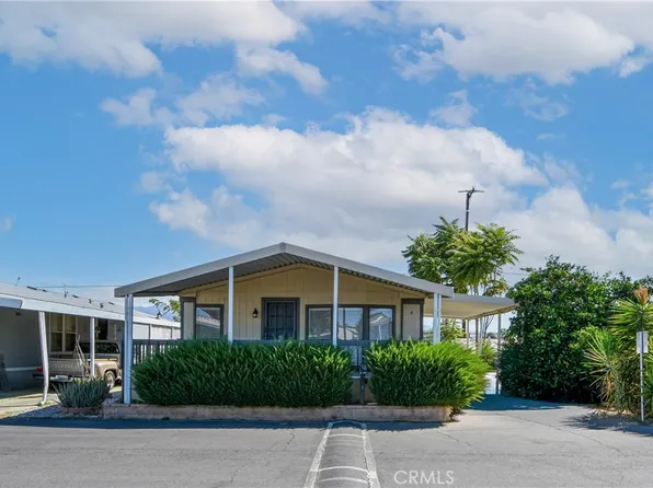 530 W Devonshire Ave Spc 9, Hemet, CA 92543