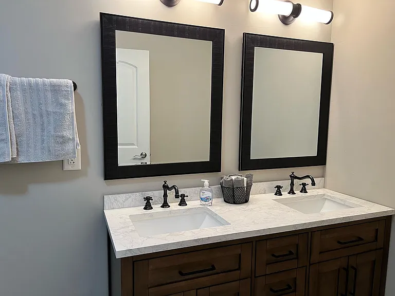FULL MASTER BATH