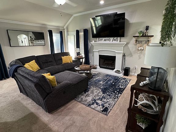 3rd image of 6041 Warmouth Dr