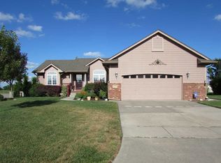 12761 E Lincoln Ct, Wichita, KS 67207