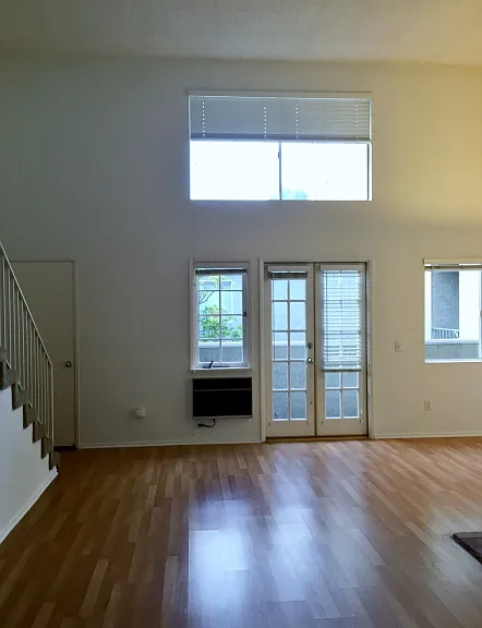 3636 Watseka Ave #205 — Photo 3