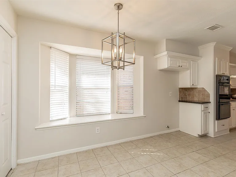 46 N Deerfoot Cir — Photo 13
