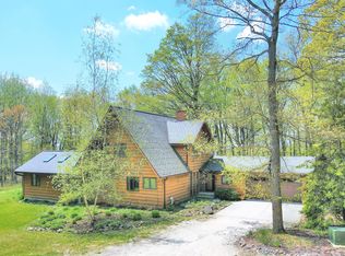 W6715 Esker Rdg, Rhine, WI 53020