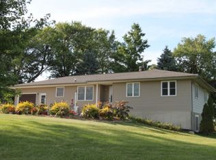 1158 N Fork Hollow Rd, Waukon, IA 52172