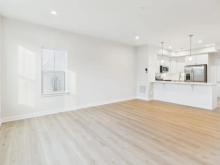 8029 Lake Laurel Ln #A — Photo 3