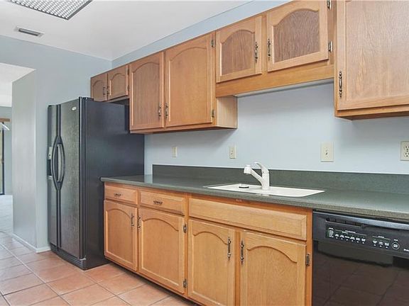 5th image of 300 Carolina Ave APT 205