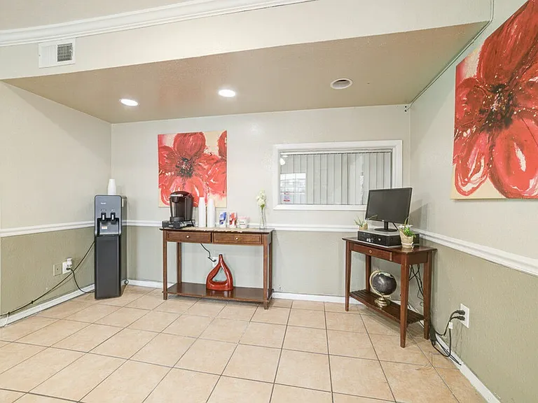 Ashford St Cloud Interior 3