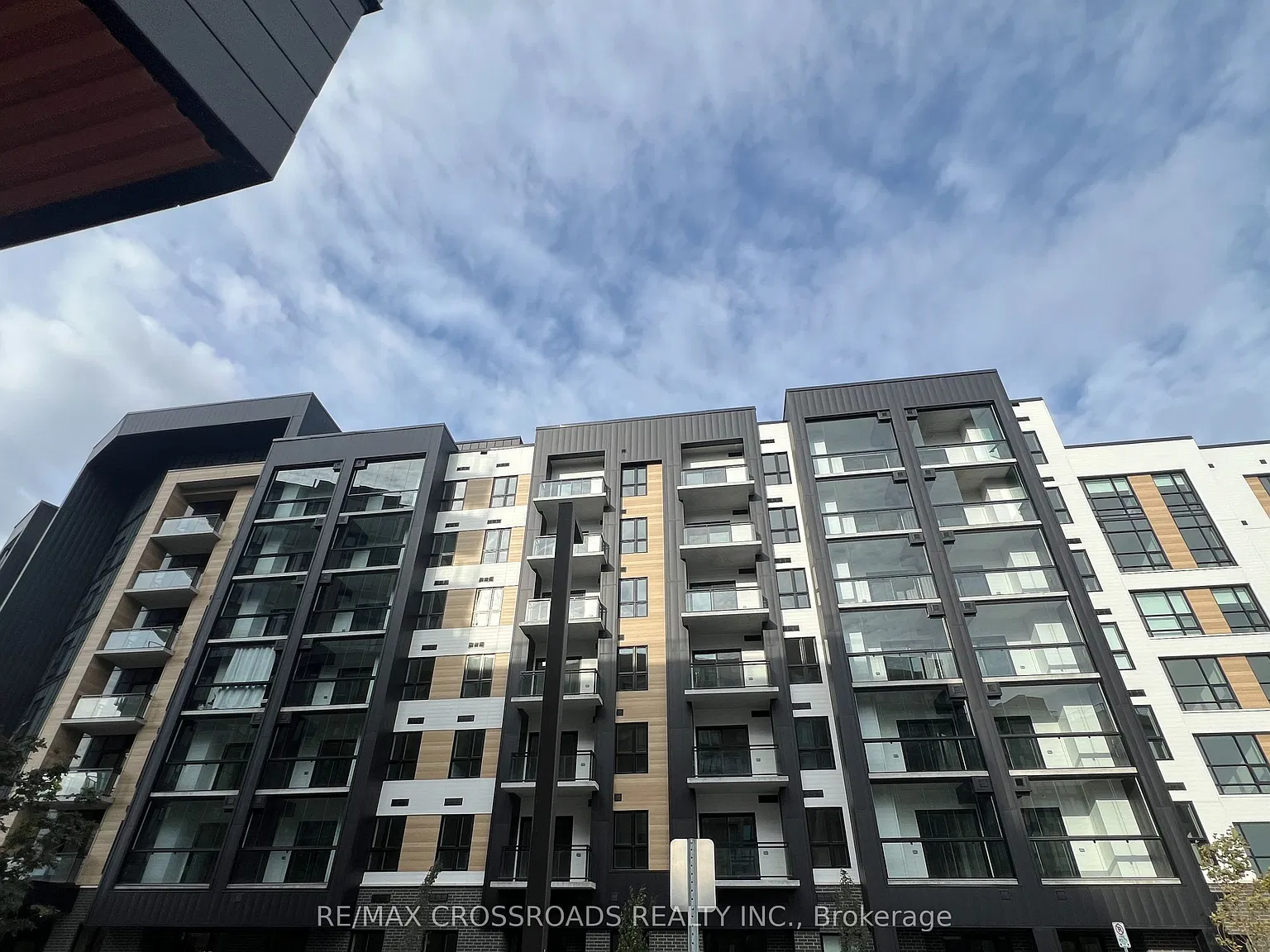 3088 William Cutmore Blvd — Photo 1