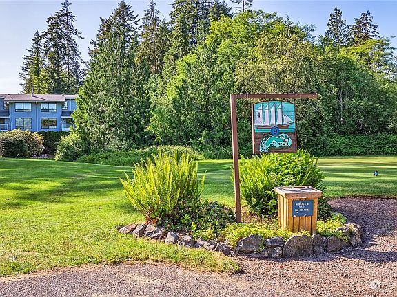 2nd image of 101 Highland Greens Drive #2