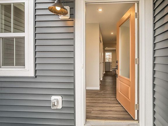 3rd image of 345 Newbridge Way #221-402