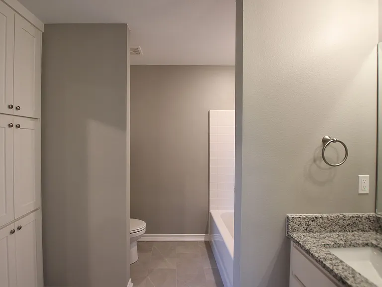 6033 Villa Rosa Way — Photo 14