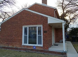 9216 S Forest Ave, Chicago, IL 60619