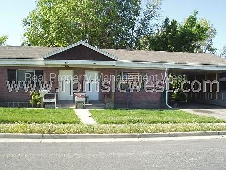 1st image of 480 E Robert Ave