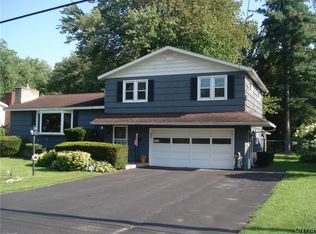 211 Jewell Dr, Liverpool, NY 13088