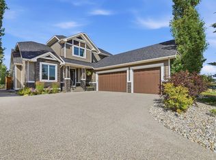 8 S Cimarron Estates Gate, Okotoks, AB T1S 0M9