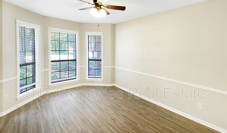 2901 Pueblo Ct S — Photo 5