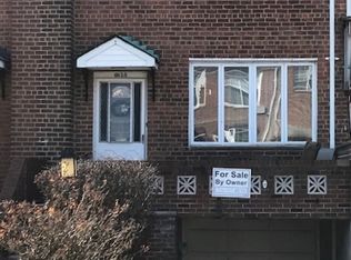 6030 72nd St, Flushing, NY 11378