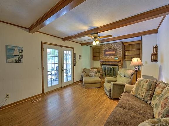 5th image of 1217 Donna Dr