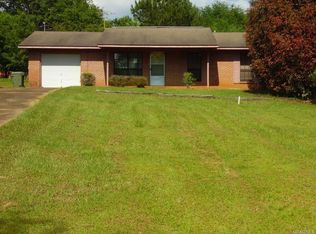 314 Cloverdale Rd, Greenville, AL 36037