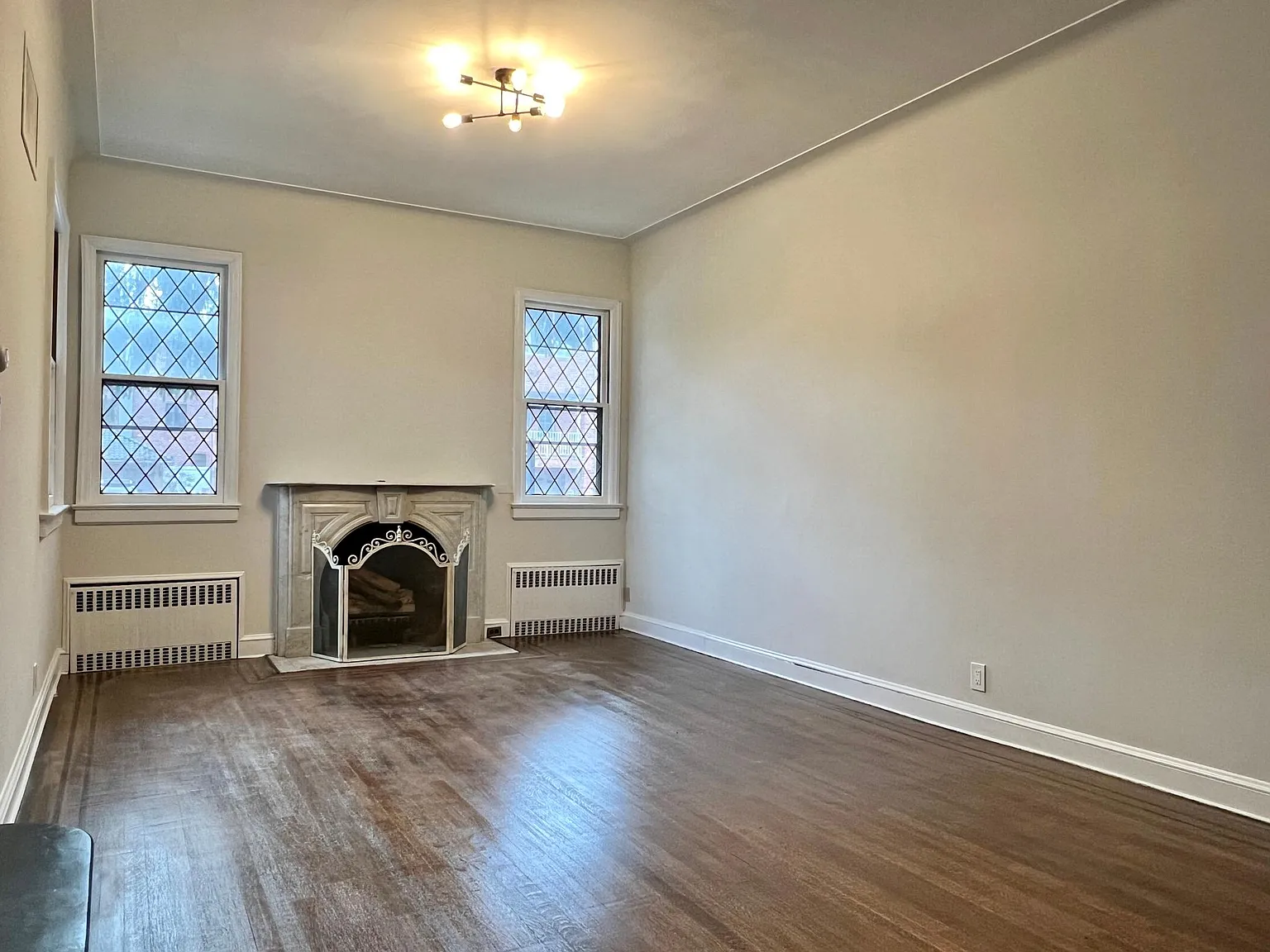 4 bed, 4.5 bath, 3000 sqft, $5,500 — Photo 4