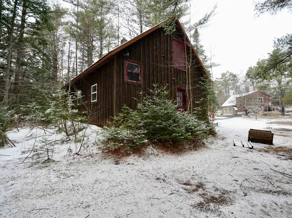 437 Oak Hill Road, Enfield, NH 03748