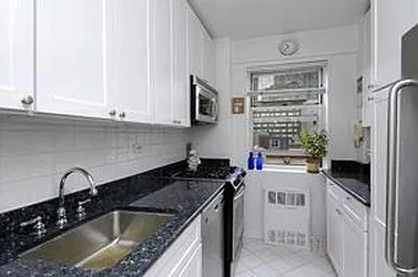 Rented by Manhattan Flats