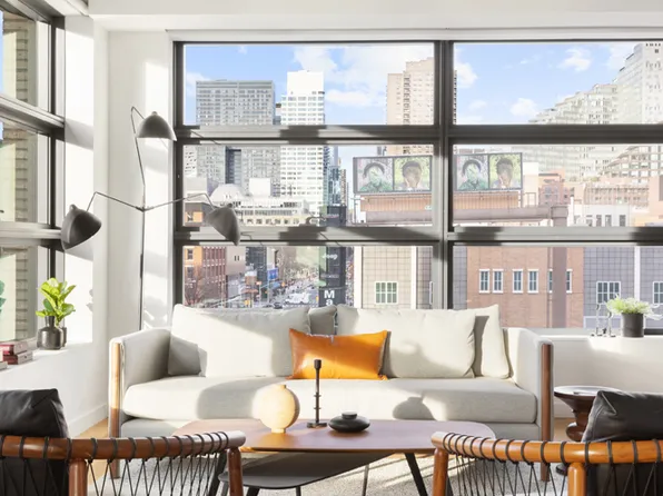 547 West 47th Street image 3 of 36