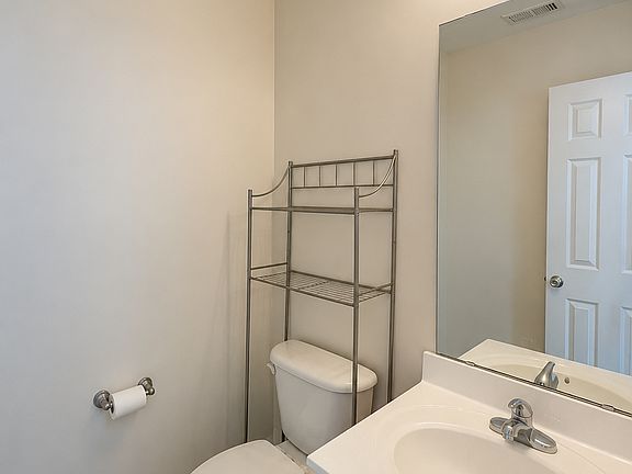 5th image of 643 Fowler Manning Rd Unit 20