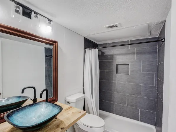 8110 Skillman St APT 1067, Dallas, TX 75231