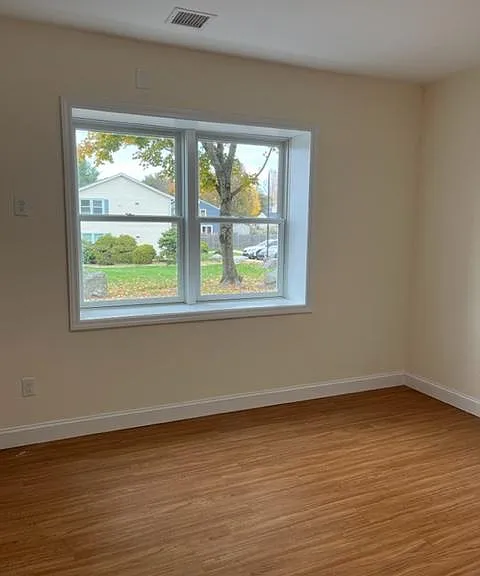 11 Prospect St #1 — Photo 11