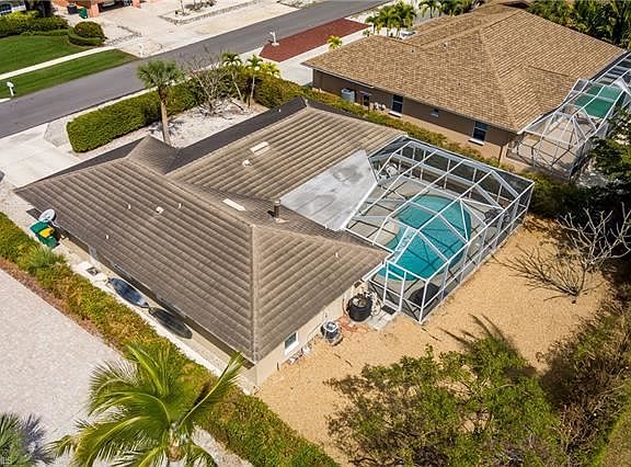 4th image of 921 Montego Ct