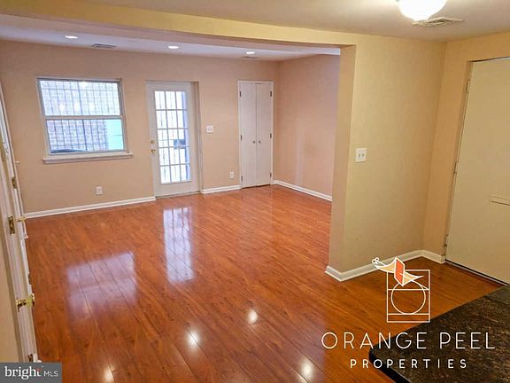 3rd image of 1146A South St #A