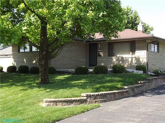 2nd image of 3727 Heywood Dr
