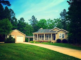 674 Crystal Bay Dr, Denton, NC 27239