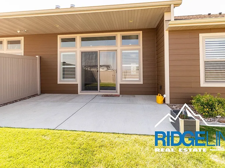 109 Choteau Ave NE — Photo 22