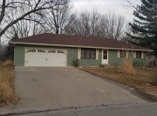 2920 Sonora Dr, Emporia, KS 66801