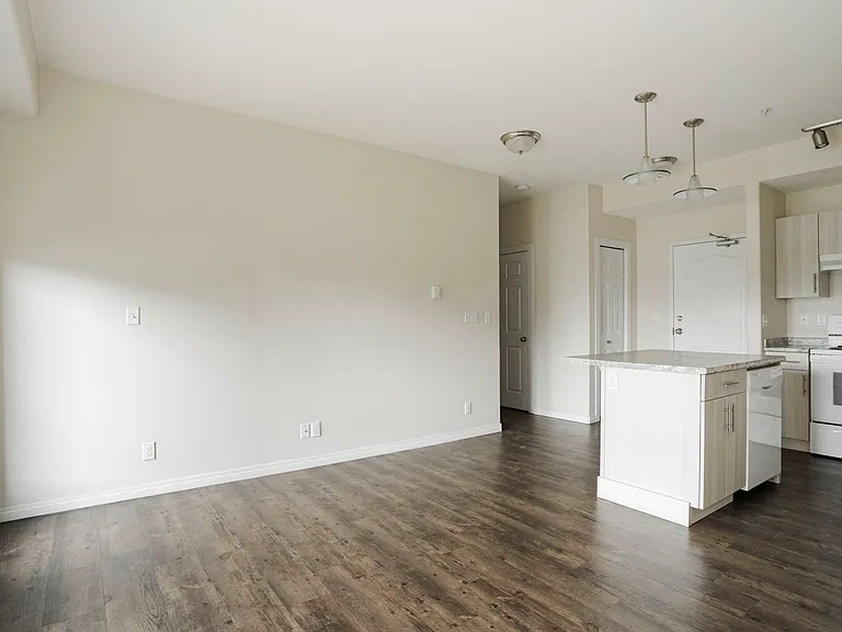200 Signal Rd — Photo 29