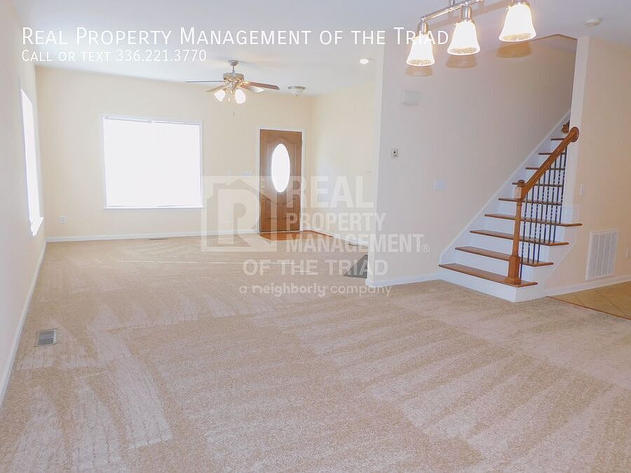 1st image of 1808 Savannas Run Dr