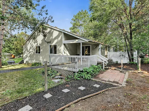 1045 Benedict Dr, Sauk Rapids, MN 56379