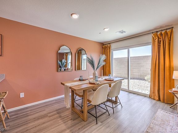4th image of 2514 Petunia Garden Ave #226