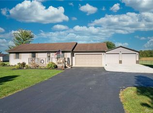 415 N Curry Rd, Wilmington, OH 45177