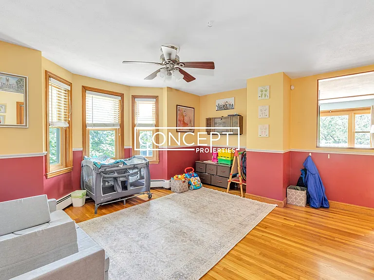26 Ventura St #2 — Photo 9